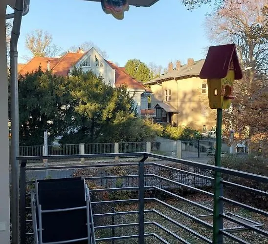 Stilvolle In Elbnaehe Mit Balkon, Parkplatz دريسدن